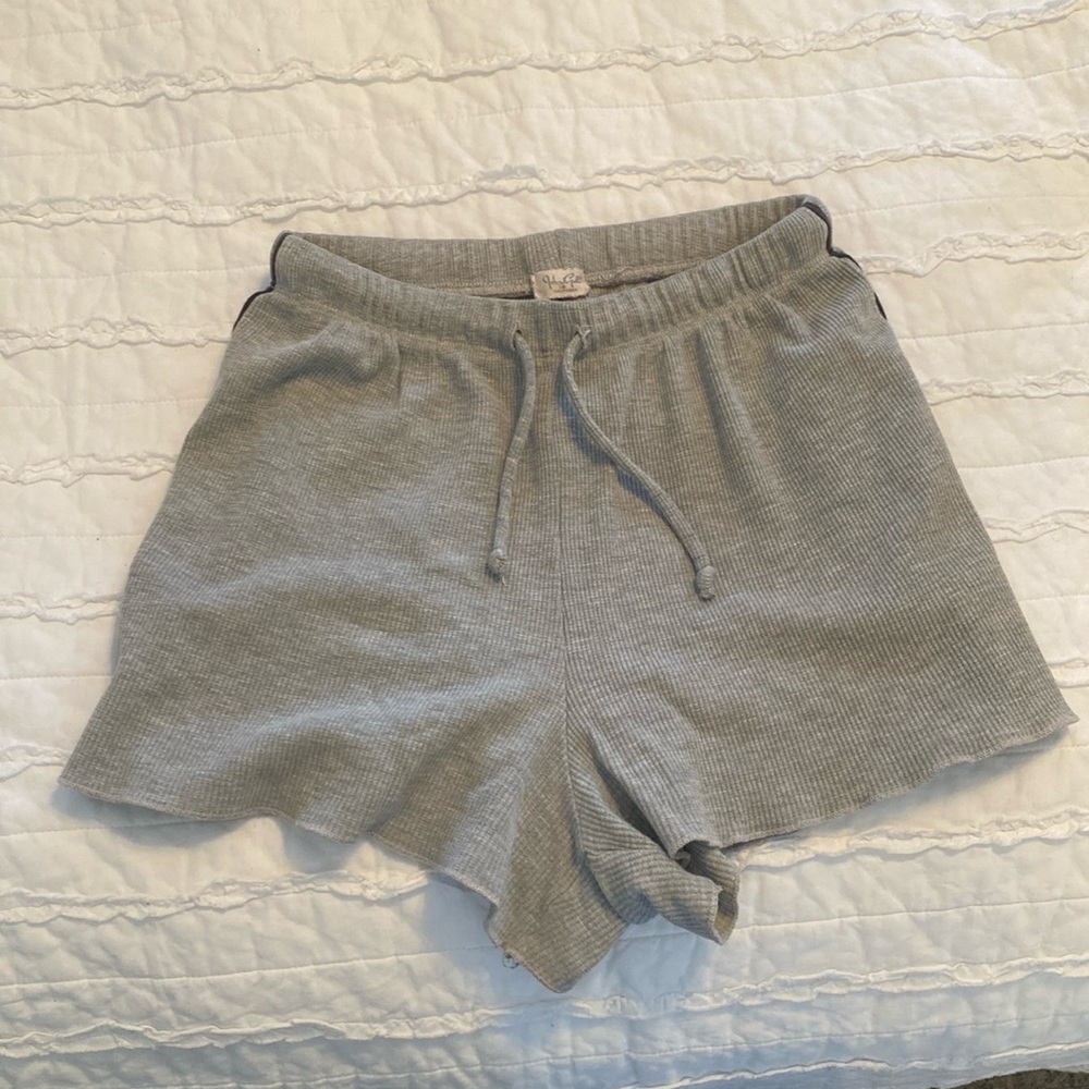 Brandy Melville shorts